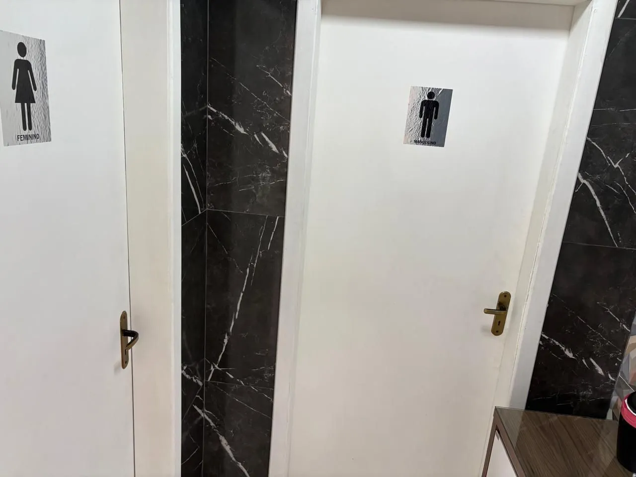 Imagem Loja comercial 450m² bairro - Glória