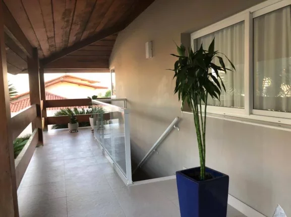 Imagem Linda casa venda em Macaé RJ , Cancela Preta 900m2.