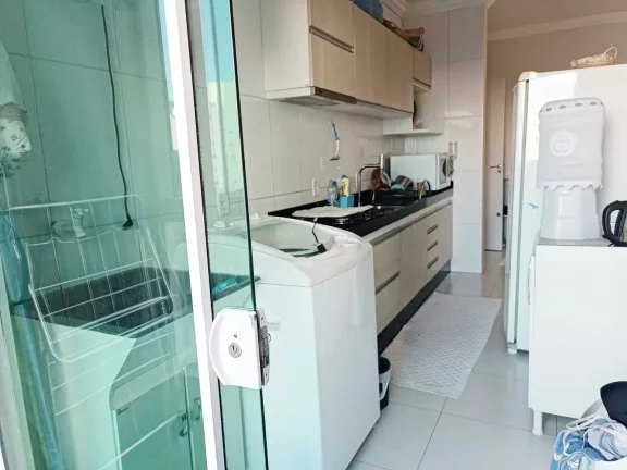 Imagem Apartamento de 3 quartos sendo 1 suíte e 2 vagas de garagem no Bairro Morretes em Itapema