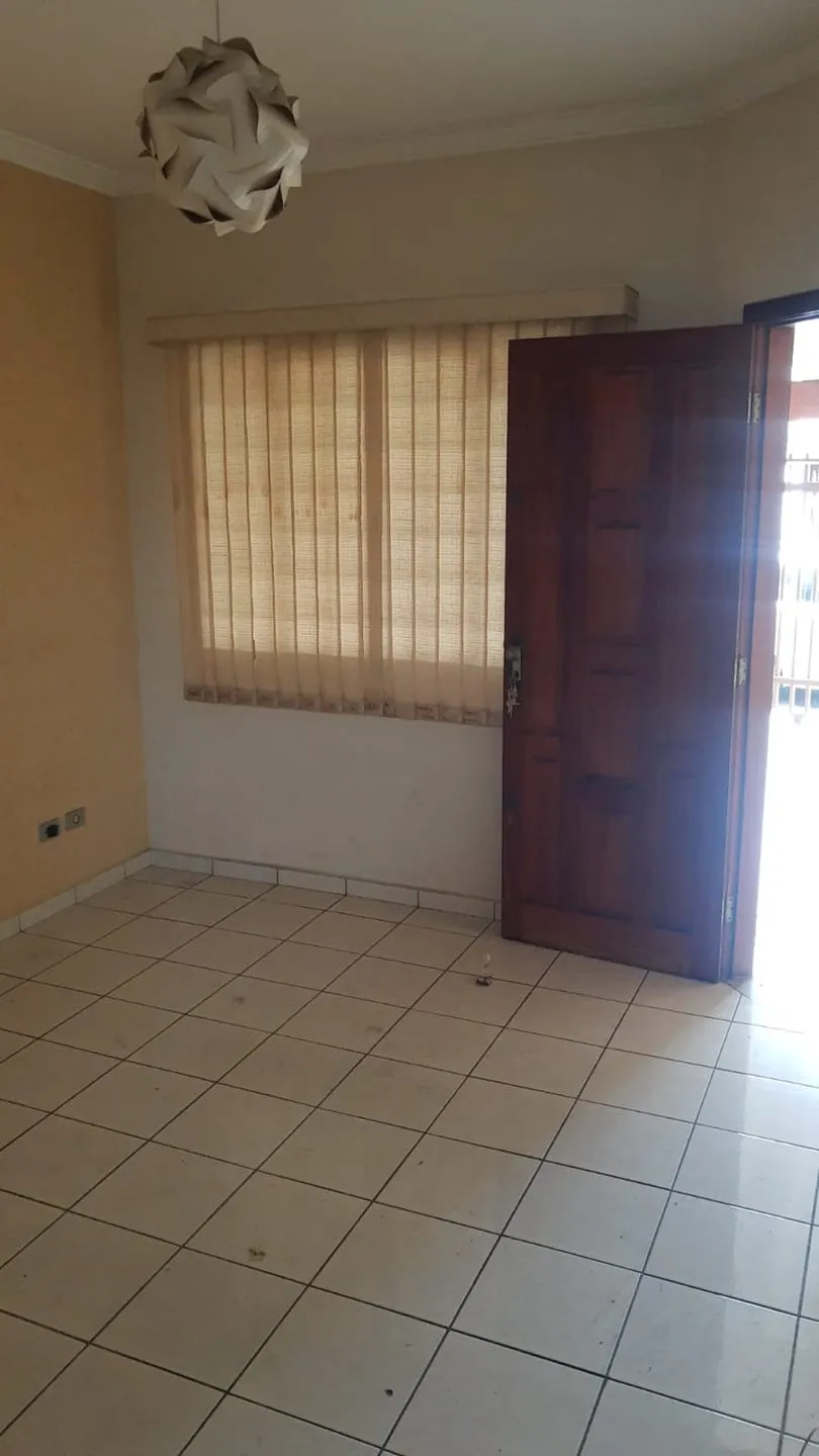 Imagem Casa para Locação 2 Quartos, 2 Vagas, 180M², Vila Santa Fé, Taubaté - SP