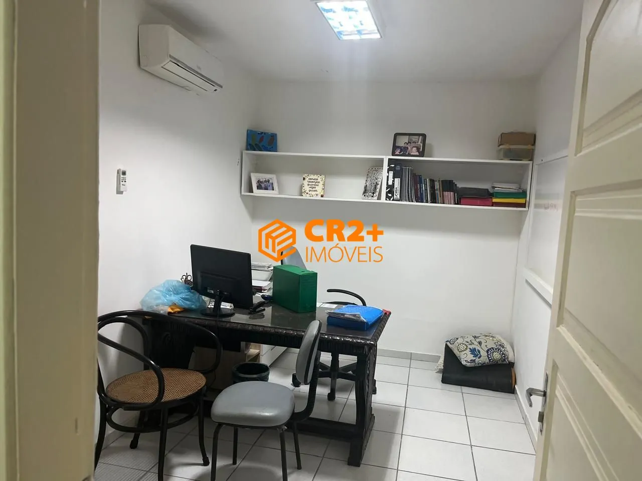 Imagem Vendo casa comércial equipada para clínica médica no Derby -370m²