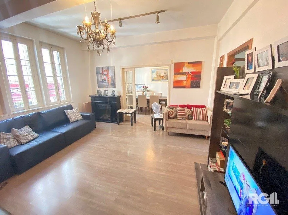 Imagem AMPLO APARTAMENTO À VENDA 2 DORMITÓRIOS