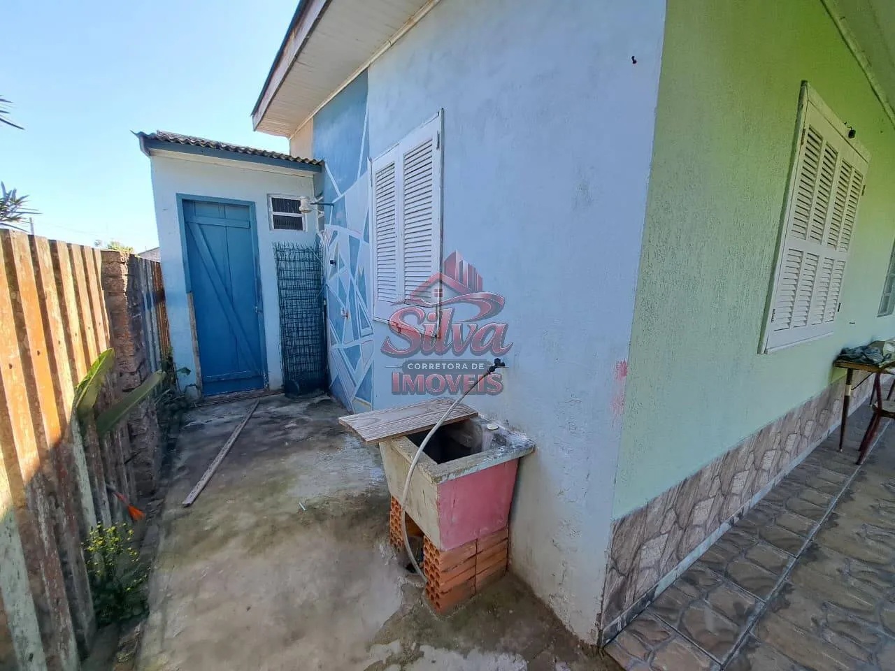 Imagem Casa 2 dormitórios com suíte a 300m do mar no Mariluz