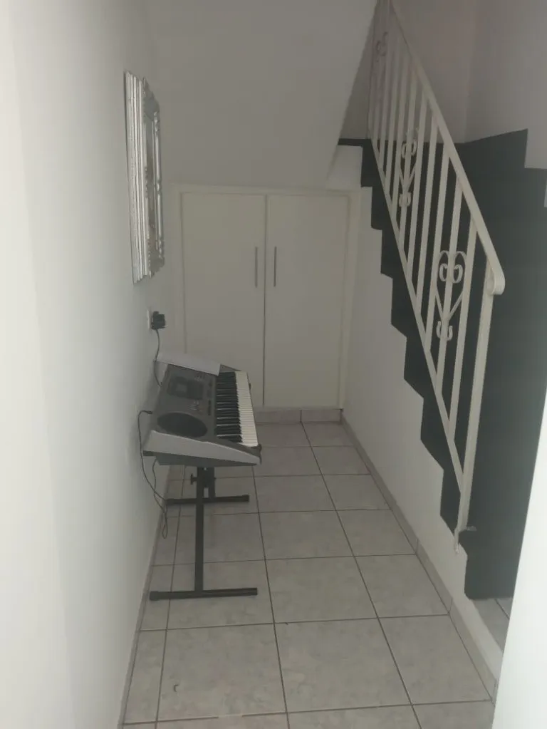 Imagem Sobrado à venda em São Caetano do Sul-SP, Osvaldo Cruz: 3 quartos, 1 suíte, 3 salas, 4 banheiros, 1 vaga, 260m²!