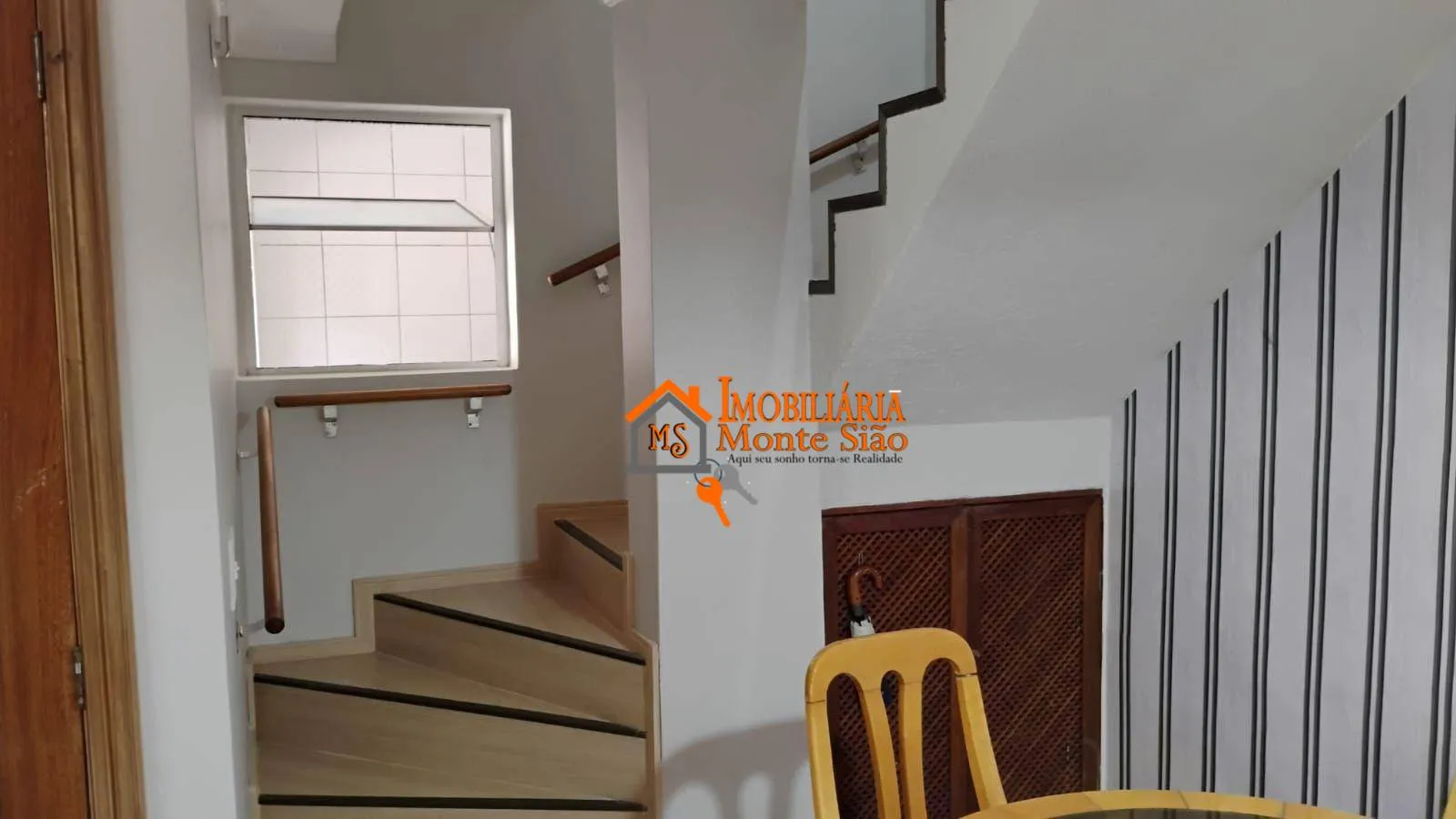 Foto do imóvel Sobrado com 2 dormitórios à venda, 80 m² por R$ 370.000,00 - Jardim Oliveira - Guarulhos/SP