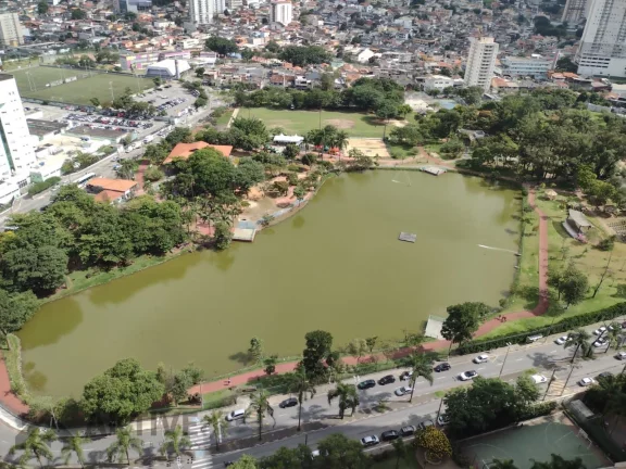 Imagem Apartamento em Jardim Tupanci - Barueri, SP