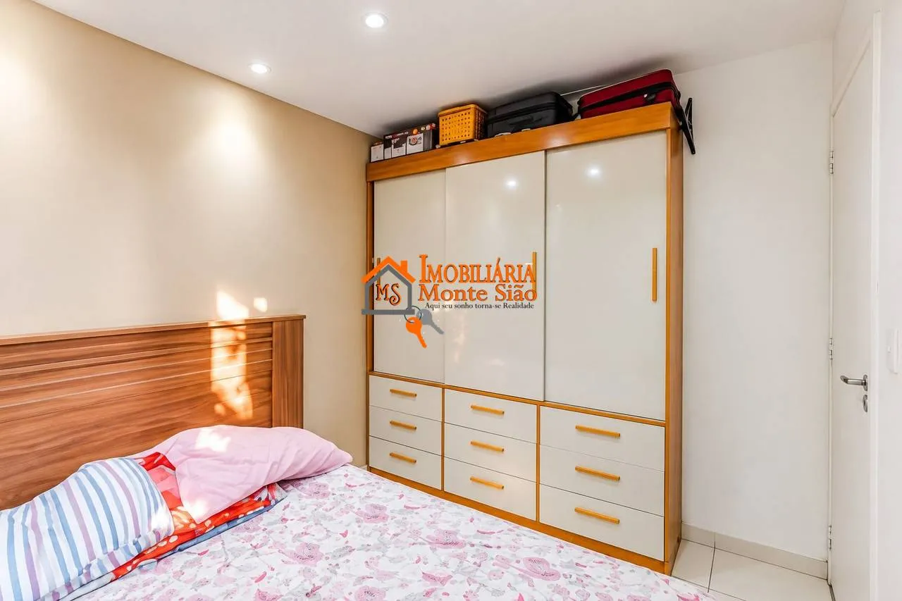 Imagem Apartamento com 2 dormitórios à venda, 45 m² por R$ 280.000,00 - Centro - Guarulhos/SP