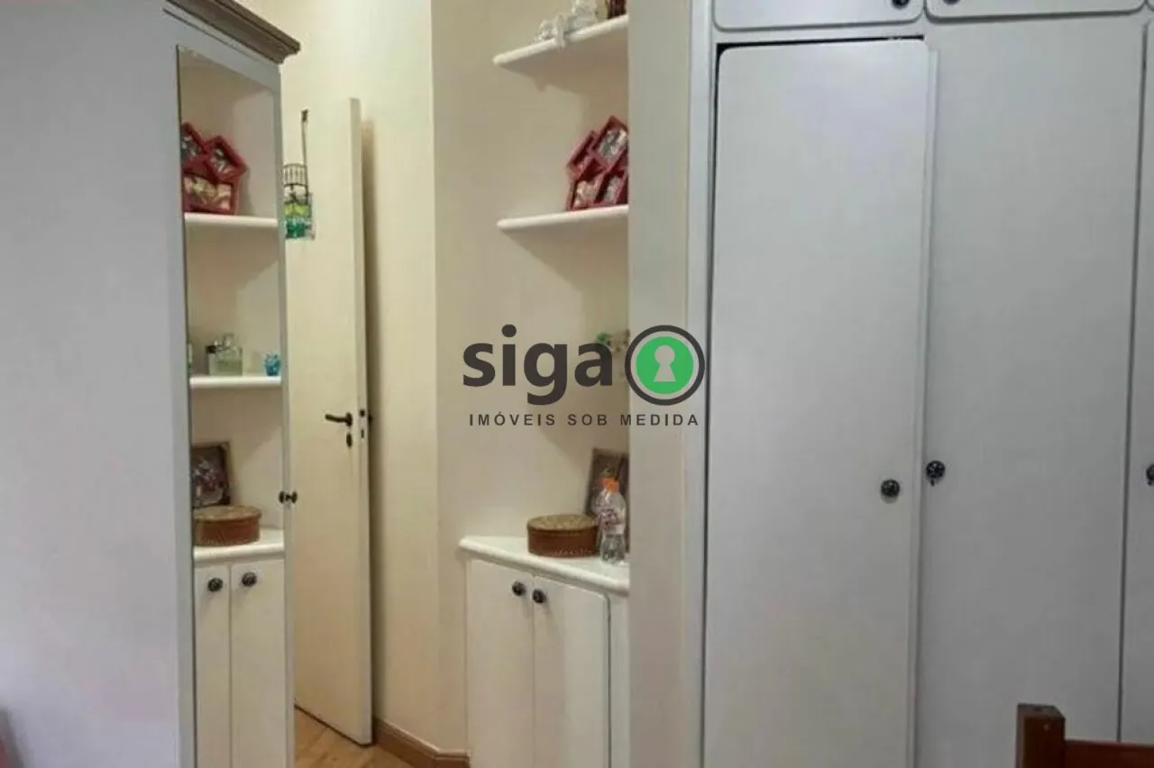 Imagem Apartamento Alto Padrão em Moema de 3 Quartos com 2 Vagas - 117m² à Venda.