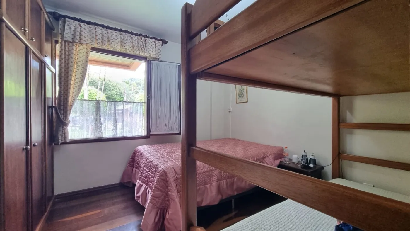 Imagem Apartamento para Venda em Teresópolis / RJ no bairro Albuquerque