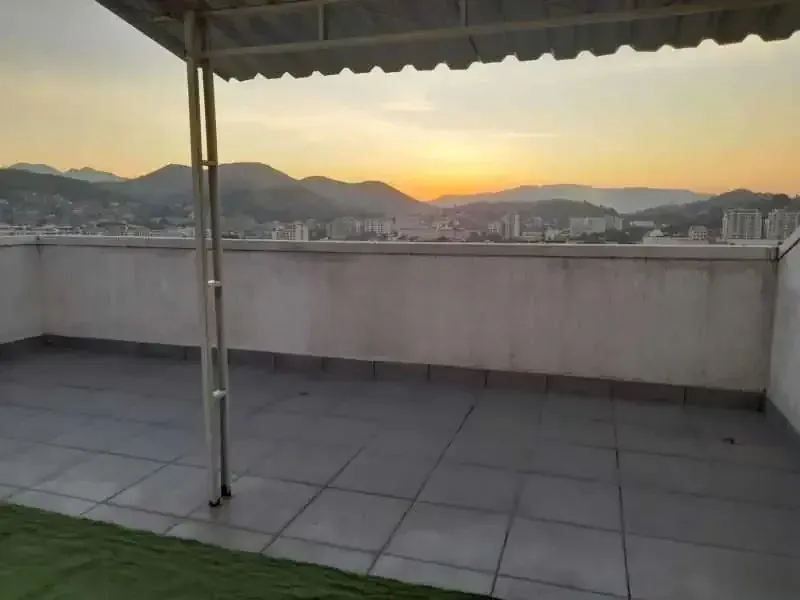 Imagem Cobertura para Venda em Rio de Janeiro, Praça Seca, 3 dormitórios, 2 banheiros, 2 vagas
