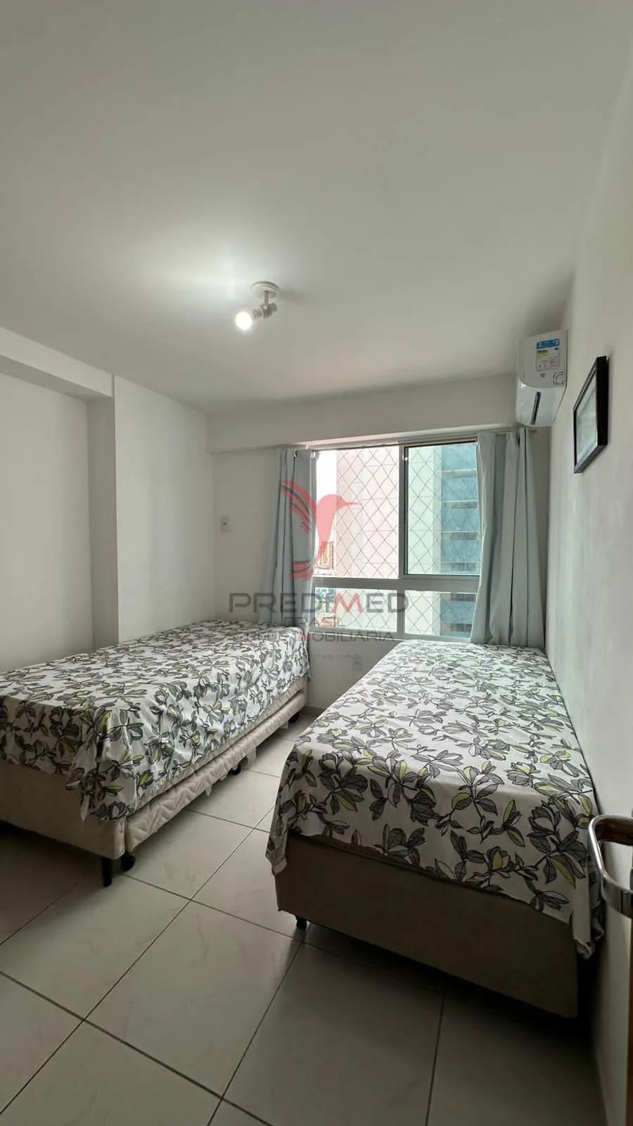Imagem Apartamento com 2 Quartos, Varanda em Tambaú