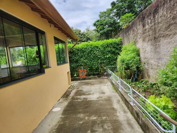 Imagem Chácara com 3 dormitórios à venda, 1704 m² por R$ 669.000,00 - Vila Velha - Caçapava/SP