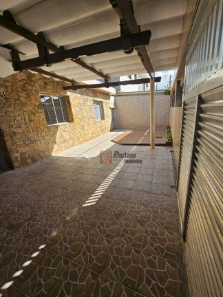 Imagem Casa com 3 dormitórios à venda, 192 m² por R$ 850.000 - Vila Valença - São Vicente/SP
