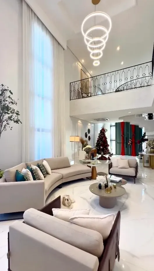 Imagem Casa de Condomínio com 4 Quartos à Venda, 460 m² em Pires Façanha - Eusébio