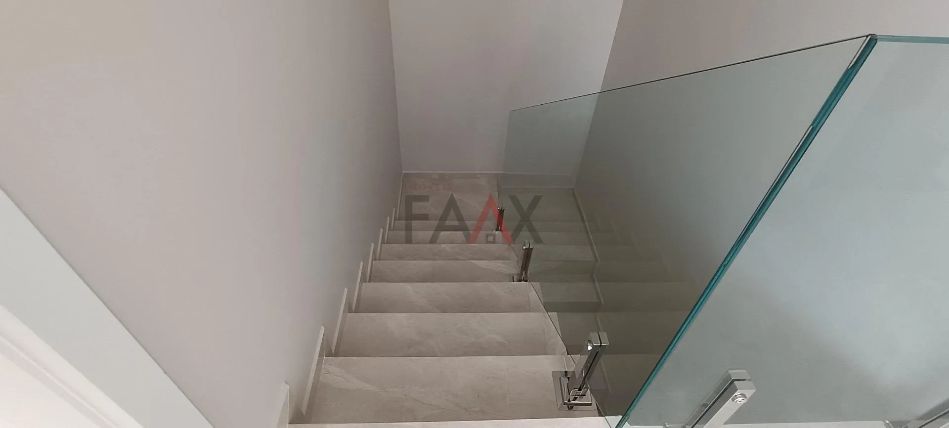 Imagem Sobrado com 4 dormitórios á venda,166.80 m², DOS ESTADOS, GUARAPUAVA - PR