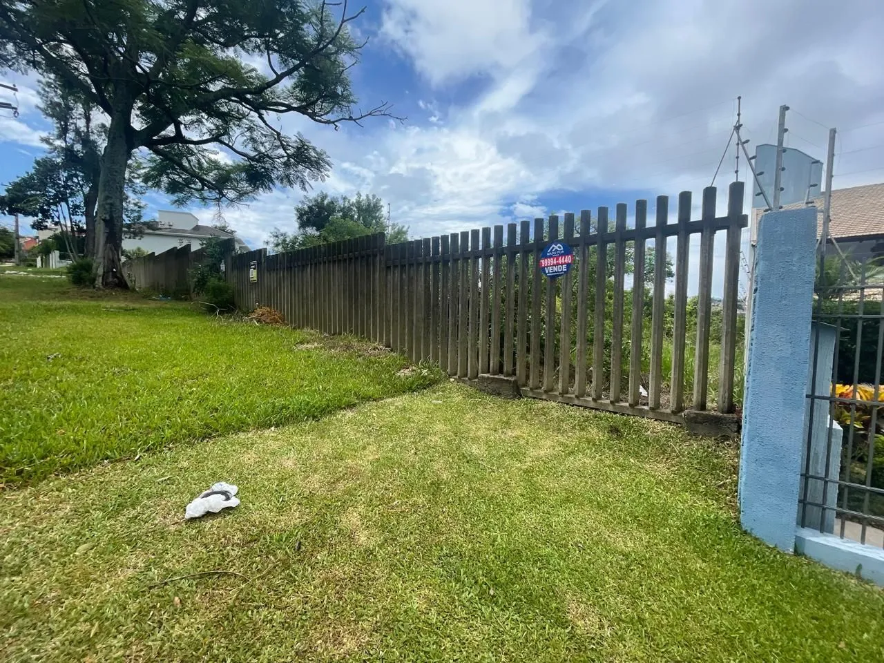 Imagem Terreno no bairro Cristal com aproximadamente 2400m² de área!!
