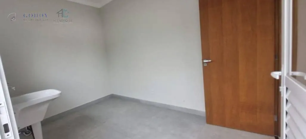 Imagem Casa Térrea de Alto Padrão no Res. Village Splendore - Próxima ao Shopping