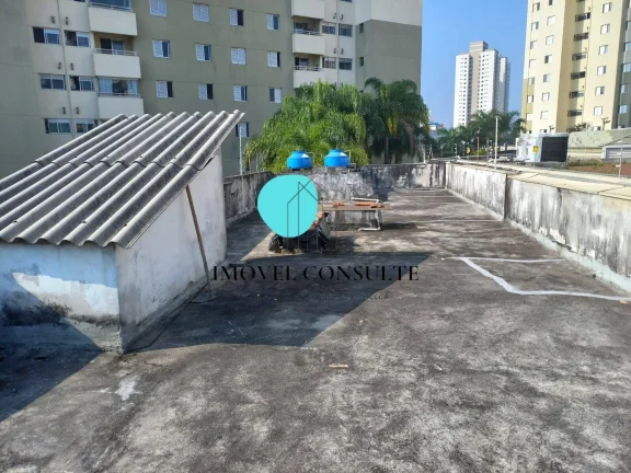 Imagem Oportunidade para Morar ou Investir! Sobrado Amplo com Renda de Locação.