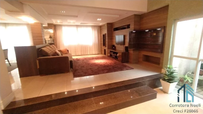 Imagem (Permuta ou financiamento) Casa Mobiliada, 03 quartos sendo duas suítes, 04 vagas no Cascatinha/Santa Felicidade em Curitiba PR
