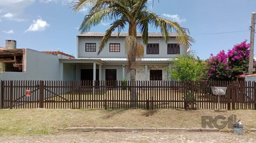 Casa em Atlântida Sul