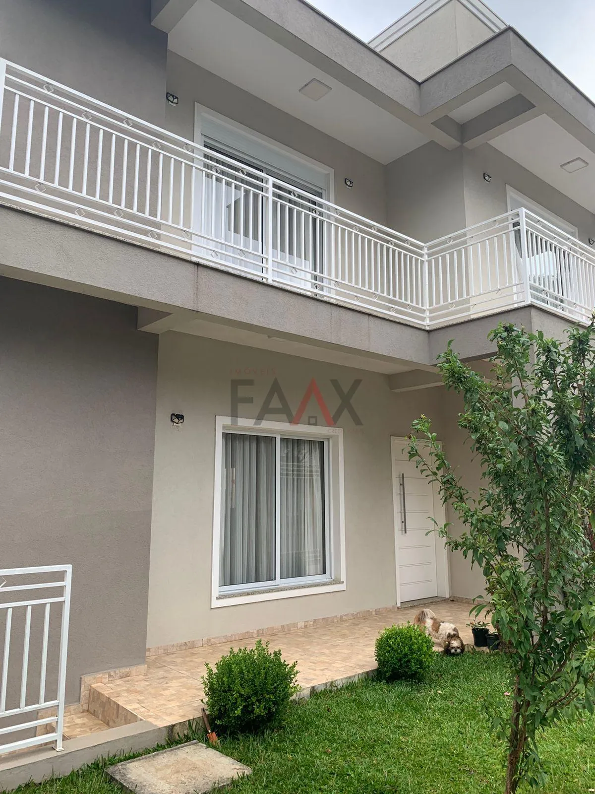 Imagem Triplex alto padrão com 4 dormitórios à venda, 327 m , CENTRO, GUARAPUAVA - PR
