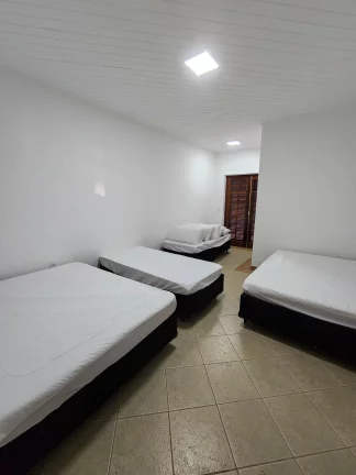 Imagem Incrível Chácara Pé Na Água Cond em Igaratá!!