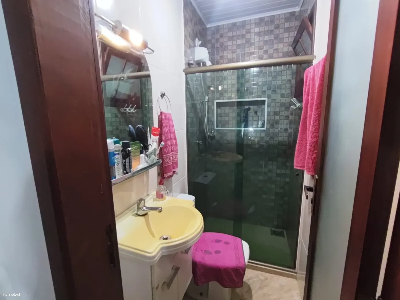 Imagem Casa em Condomínio para Locação em Saquarema, Itaúna, 3 dormitórios, 1 suíte, 2 banheiros, 1 vaga