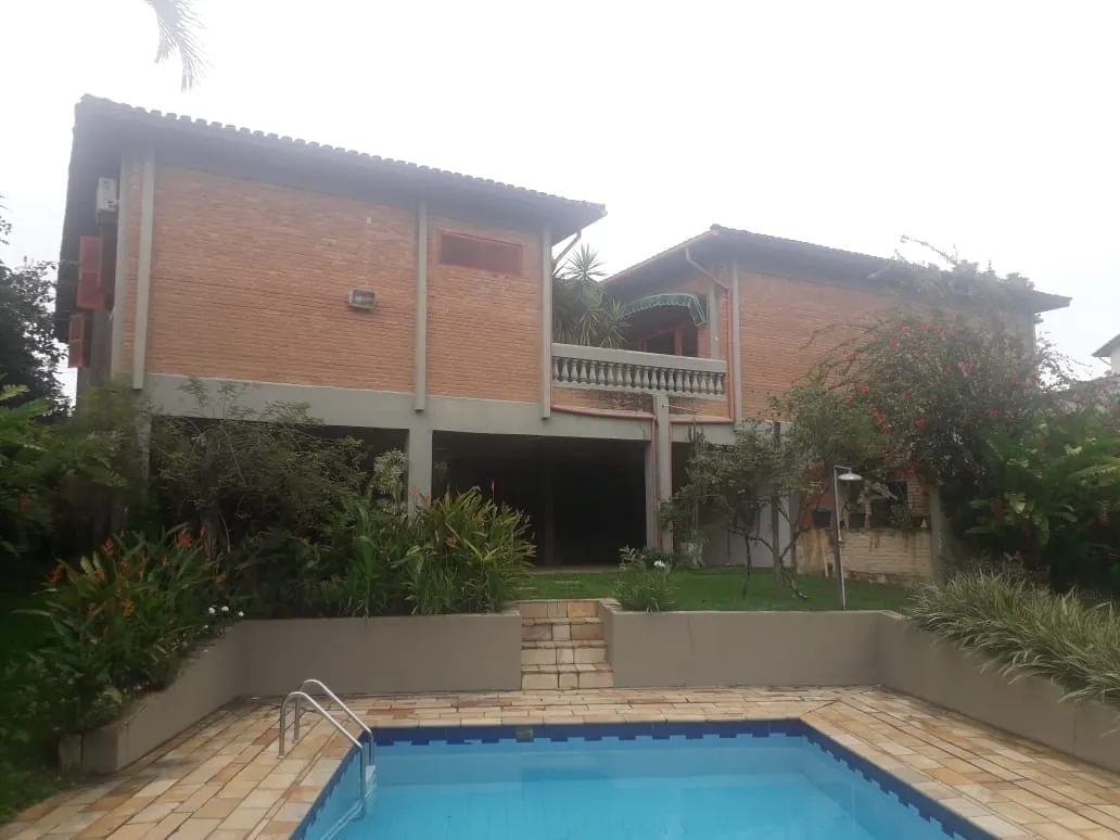Imagem Casa à venda 3 Quartos, 2 Suites, 4 Vagas, 1300M², Belvedere Club dos 500, Guaratinguetá - SP