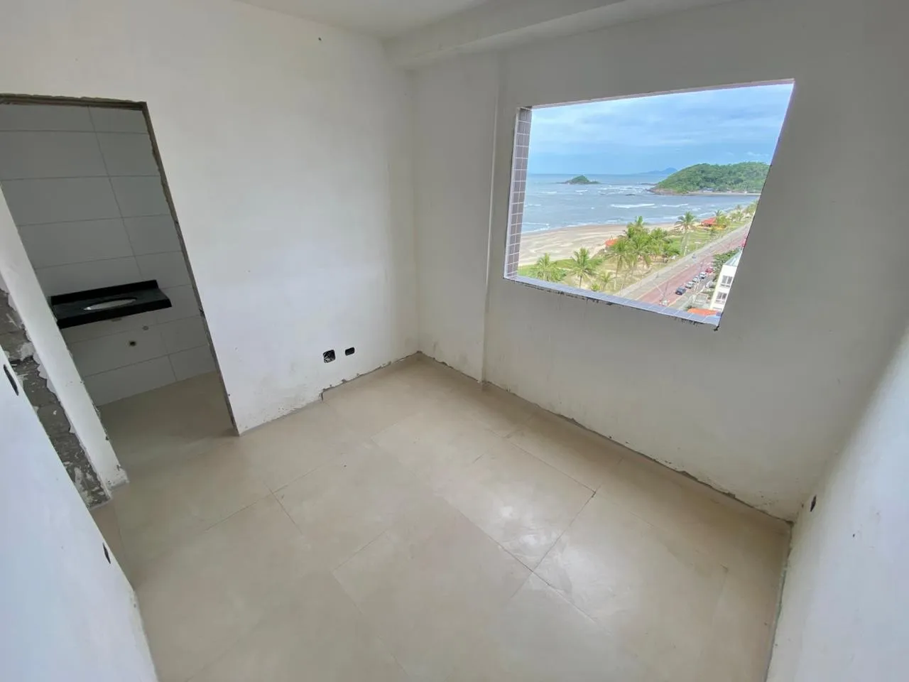 Imagem Apartamento para Venda em Itanhaém, Centro, 3 dormitórios, 3 suítes, 1 banheiro, 2 vagas