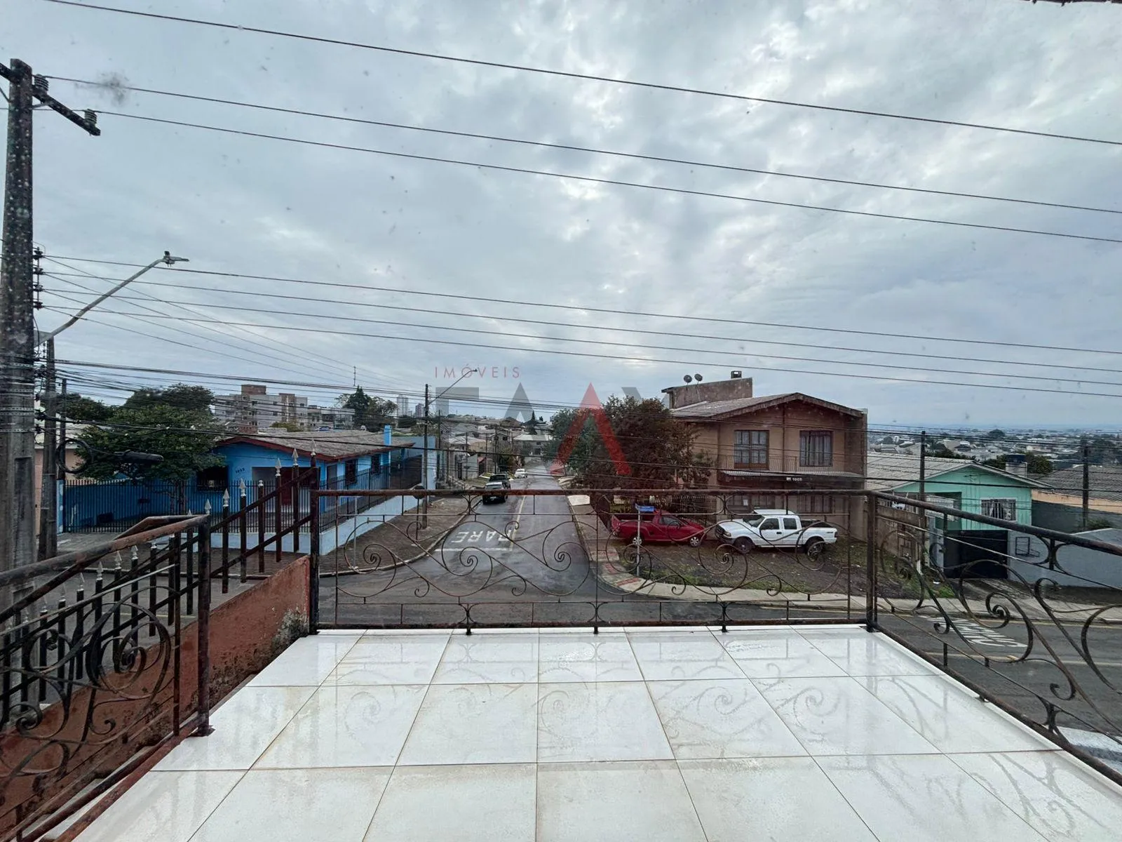 Imagem Sobrado com 4 quartos à venda,236.51 m², SANTANA, GUARAPUAVA - PR