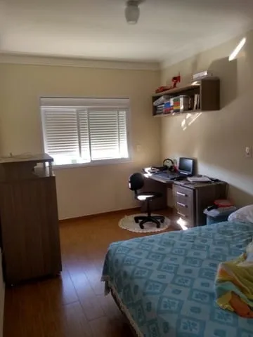 Imagem Casa à venda 4 Quartos, 3 Suites, 4 Vagas, 250M², Piracangaguá, Taubaté - SP | Condominio Jardim Oásis