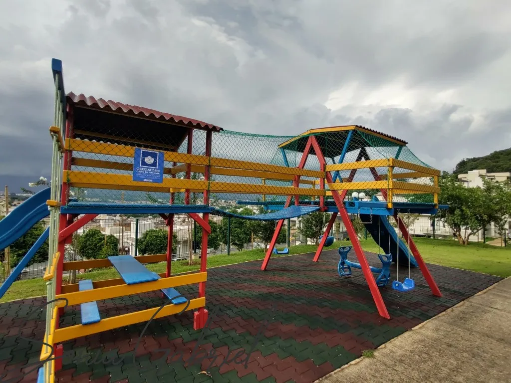 Imagem Casa à venda no Condomínio Portal do Jequitibás, com 3 suítes, 198 m², em Valinhos São Paulo.