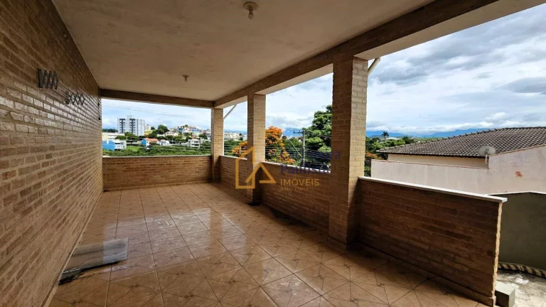 Imagem Casa com 4 dormitórios à venda - Jardim Nova Cachoeira - Cachoeira Paulista/SP