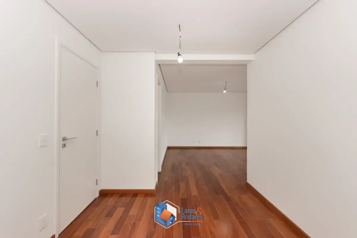 Imagem Apartamento para venda em Jardim Paulista com 3 quartos, sendo 3 suítes, 208m²