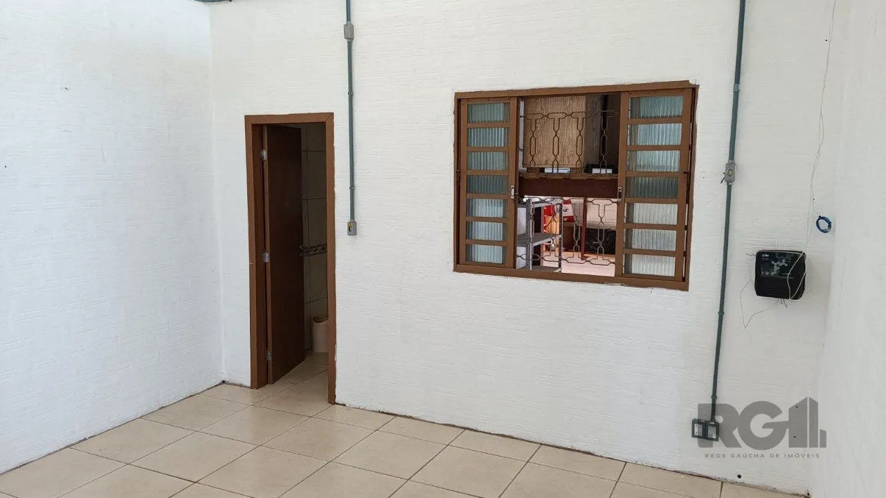 Imagem casa mista com 2 vagas na cavalhada Porto Alegre /RS