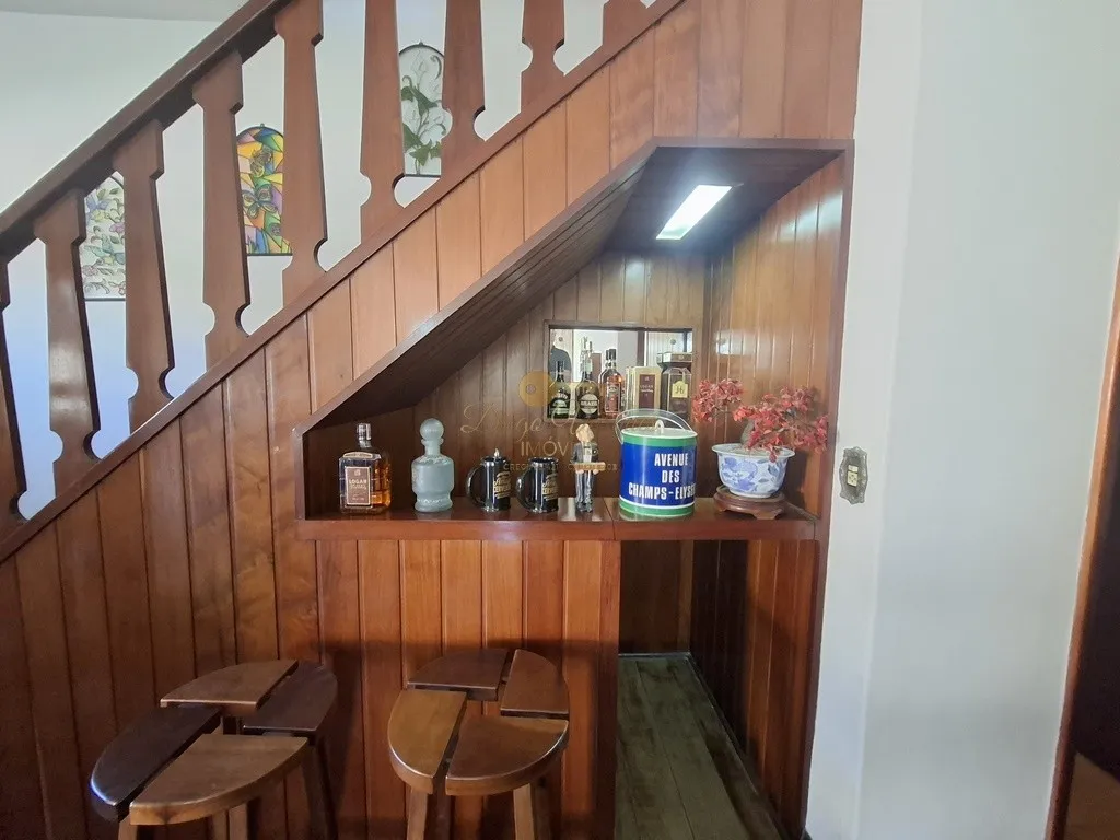 Imagem Casa para Venda em Teresópolis / RJ no bairro Golfe