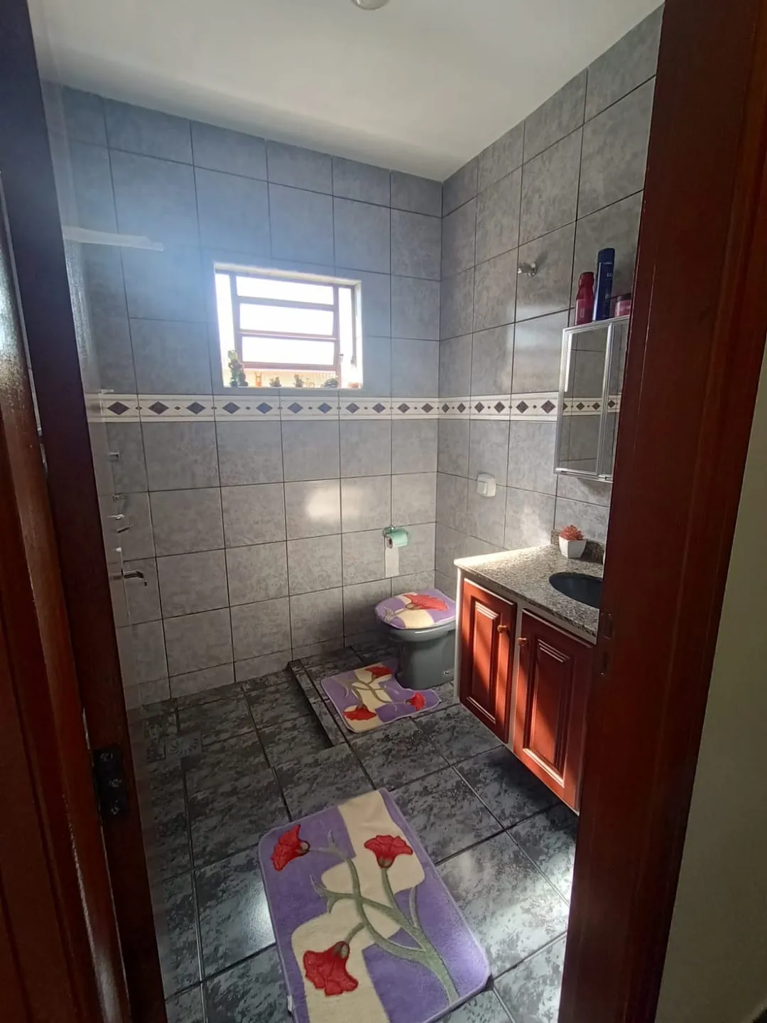 Imagem Casa à venda 4 Quartos, 1 Suite, 2 Vagas, 200M², Jardim Cristina, Pindamonhangaba - SP