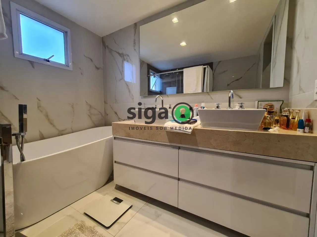 Imagem Cobertura de 390 metros 5 suites e 3 vagas no Butanta