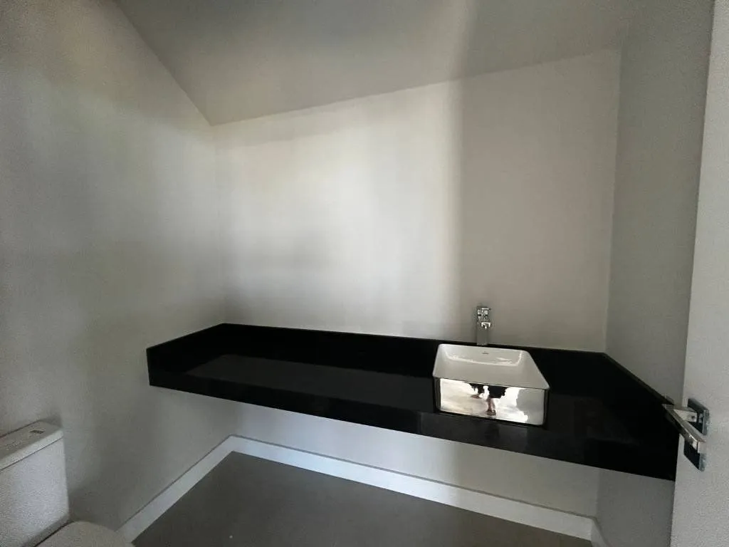 Imagem Casa de Condomínio em Atlântida Sul