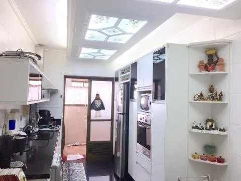 Imagem VENDA DE APARTAMENTO EM SANTANA, EM SÃO PAULO/SP, 148m² com 3 suítes, varanda social, cozinha com planejados e 03 vagas fixas p/ autos. CONSULTE-NOS