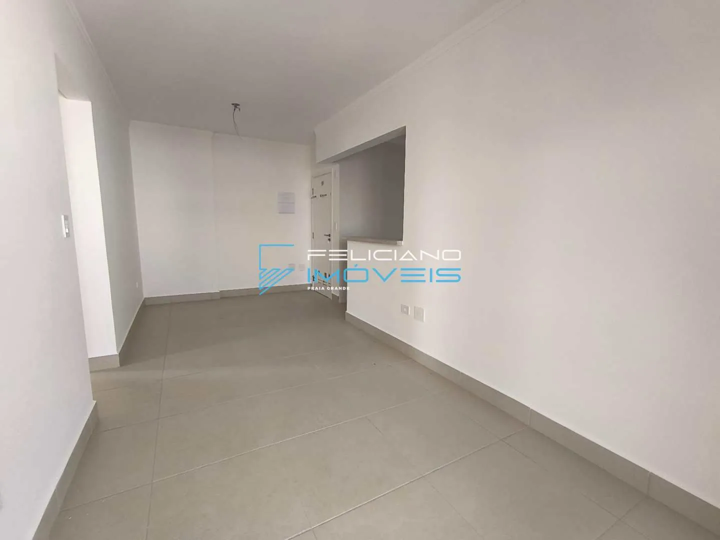Imagem Apartamento com 2 quartos, Real, Praia Grande - R$ 600 mil, Cod: 5727