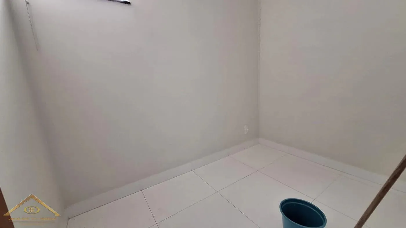Imagem Apartamento para Venda em Cabo Frio / RJ no bairro Vila Nova