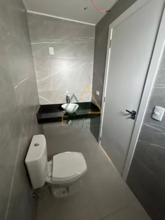 Imagem Sobrado em Condomínio à venda no Xaxim Curitiba PR
