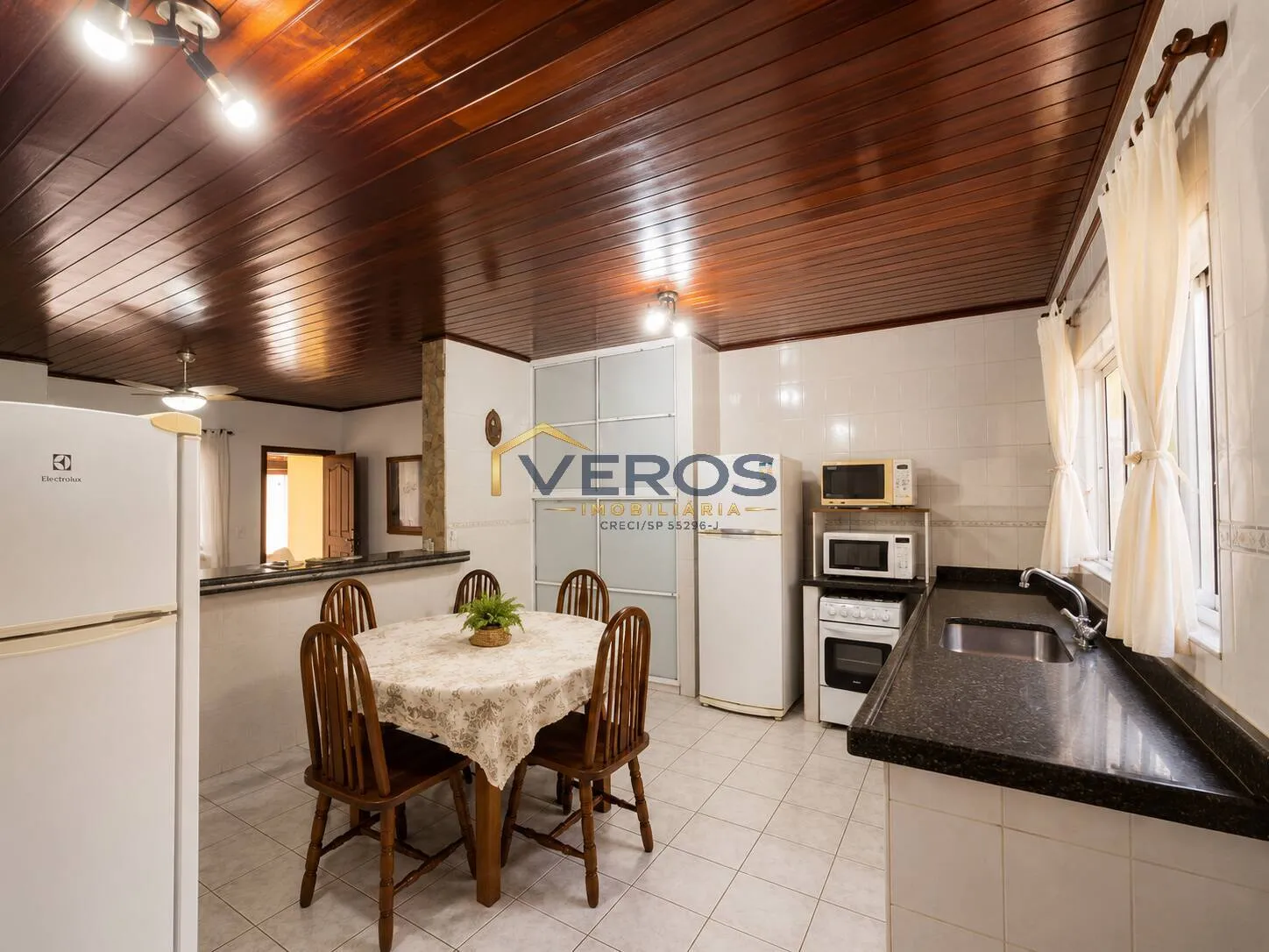 Imagem Casa em Condomínio com 3 quartos a venda na Martim de Sá I Caraguatatuba