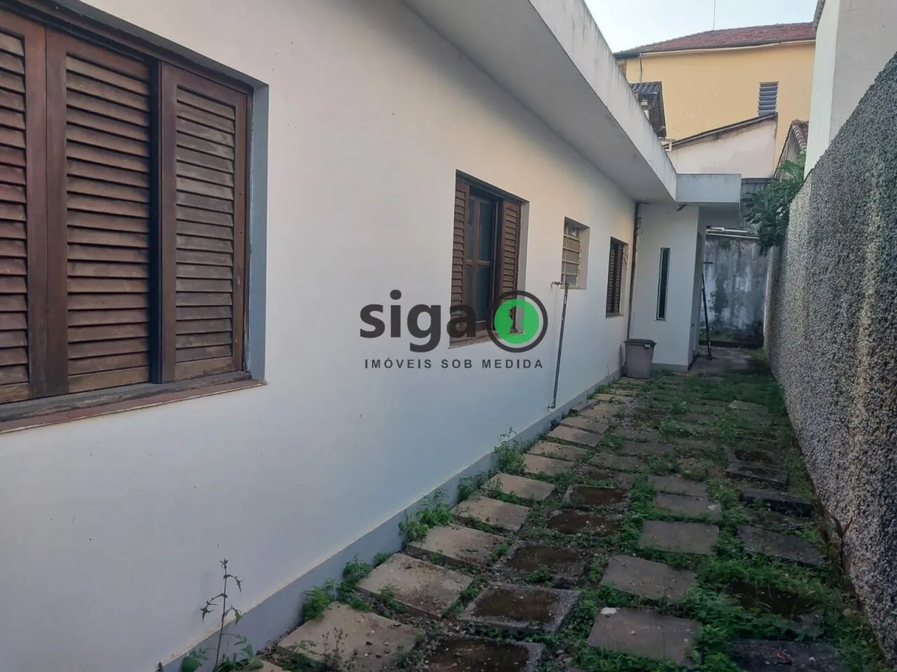 Imagem VENDA DE CASA 140M², PARA MORAR OU INVESTIR, A 300M DO METRÔ