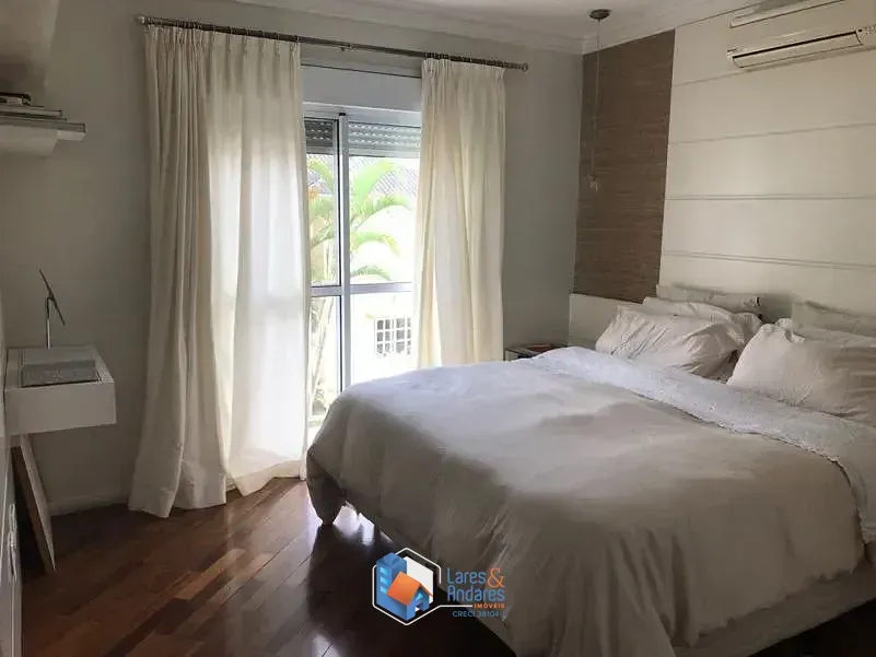 Imagem Casa no condomínio Residencial Belle Ville para venda com 4 quartos, sendo 4 suítes, 312m²