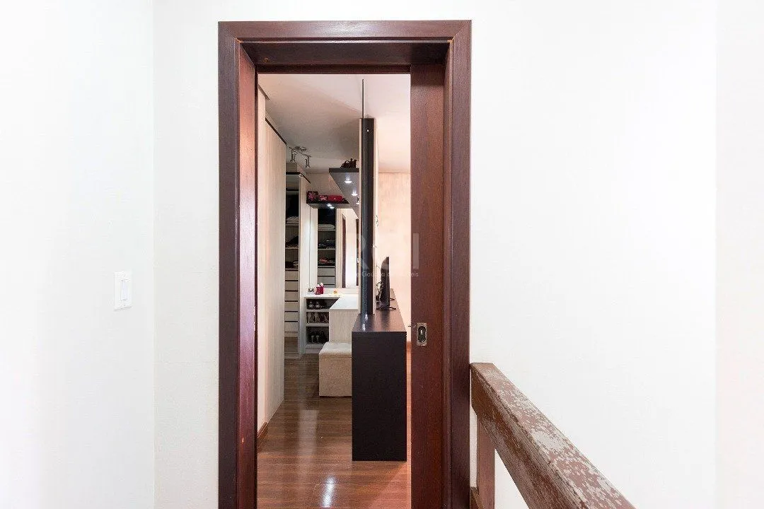 Imagem Casa de Condomínio em Hípica
