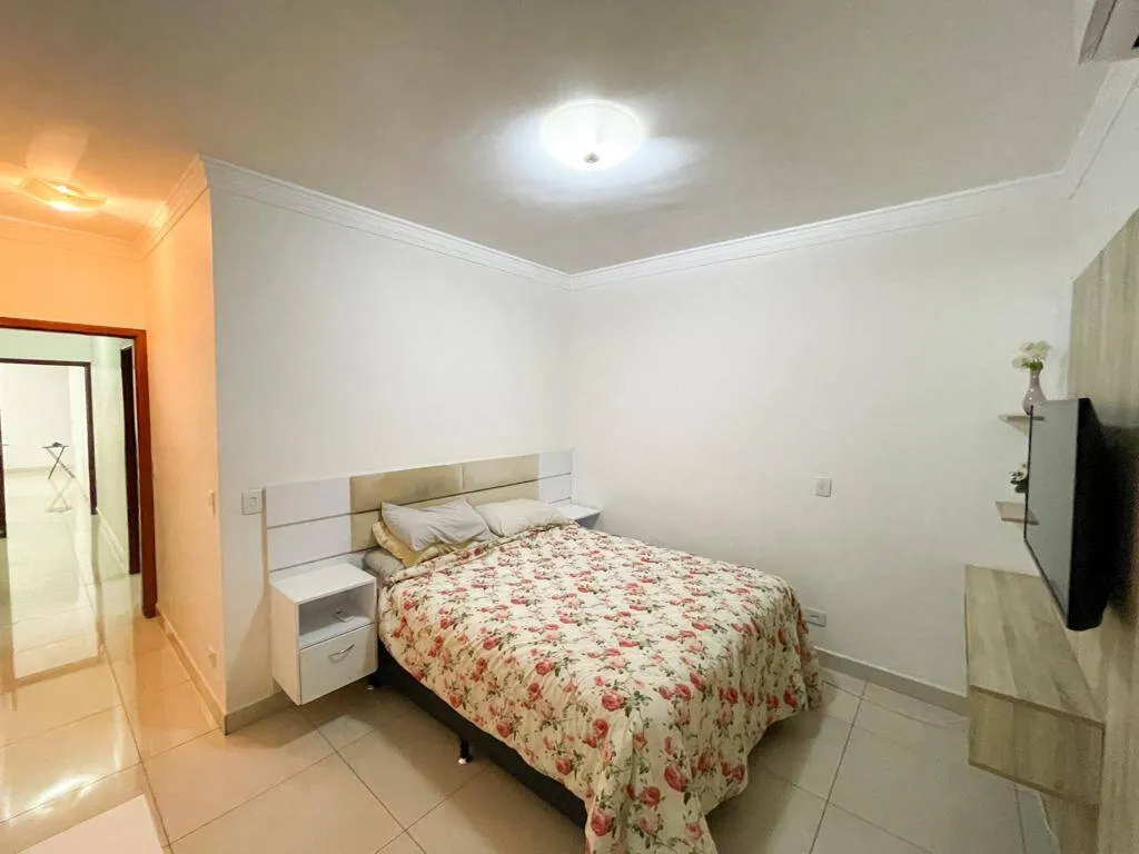 Imagem Apartamento 3 quartos 1 suite Edifício Royal Garden Bairro Bosque Da Saúde