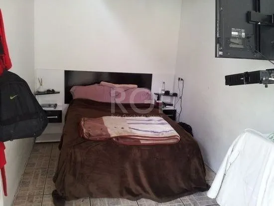 Imagem Casa para Venda - 80m², 3 dormitórios, sendo 1 suites, 2 vagas - Teresópolis