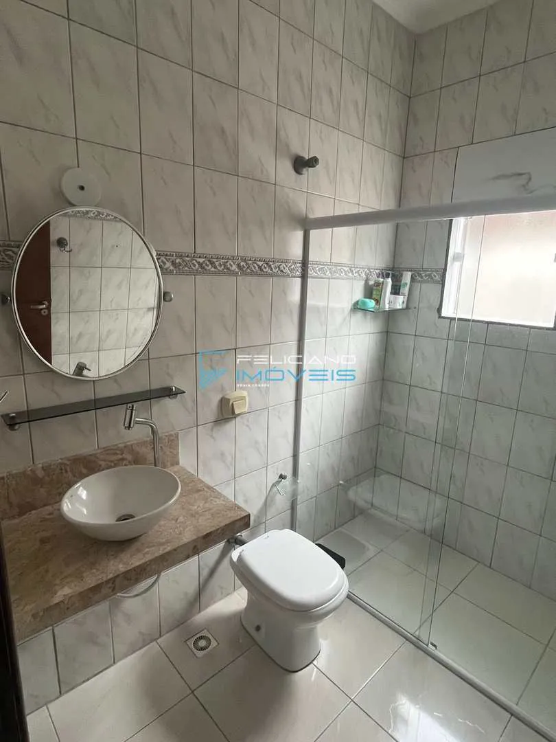Imagem Casa com 2 quartos, Caiçara, Praia Grande - R$ 450 mil, Cod: 7045
